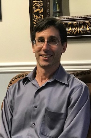 Dr Erik Levy